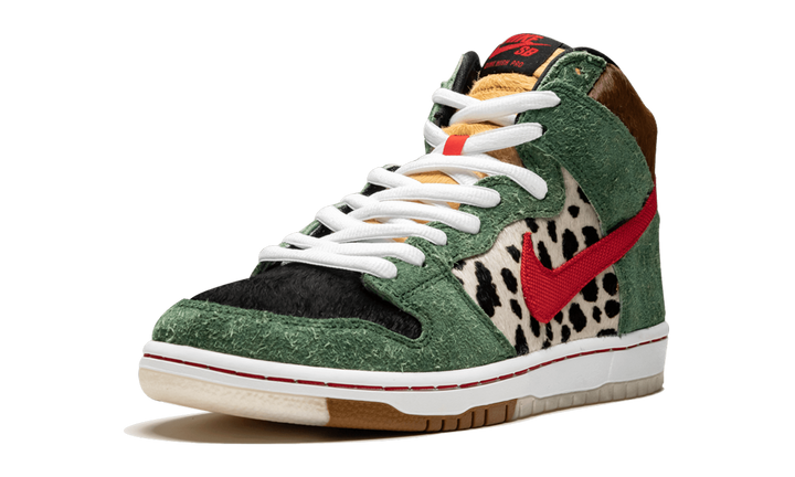 NIKE SB DUNK HIGH DOG WALKER