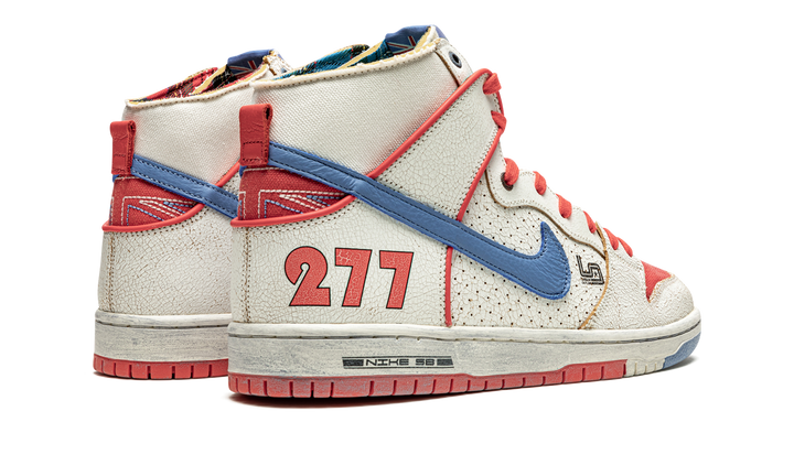 NIKE SB DUNK HIGH ISHOD WAIR X MAGNUS WALKER