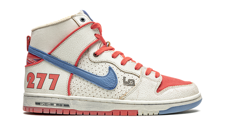 NIKE SB DUNK HIGH ISHOD WAIR X MAGNUS WALKER