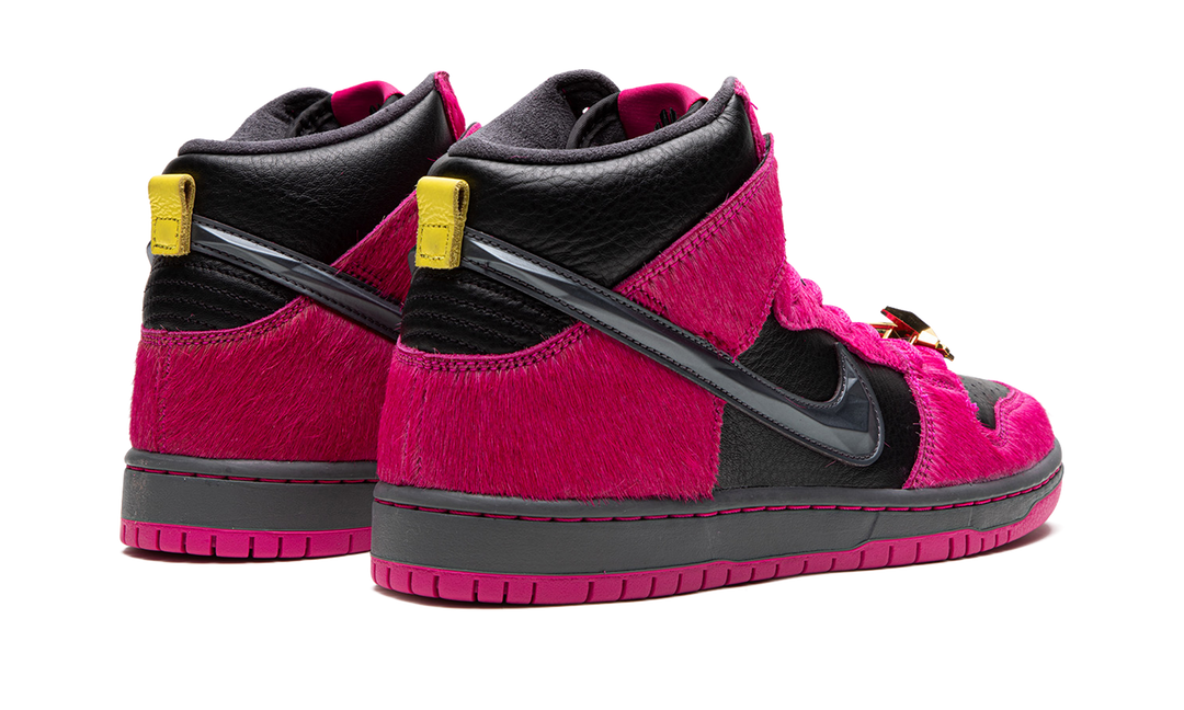 NIKE SB DUNK HIGH X RUN THE JEWELS PINK BLACK