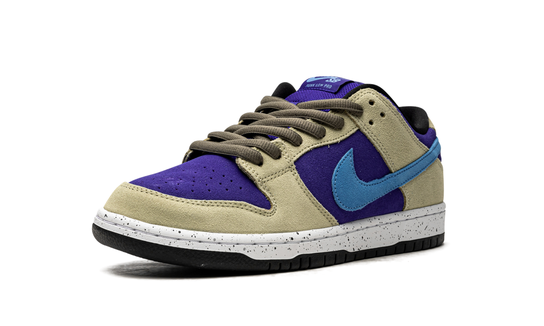 NIKE SB DUNK LOW ACG CALDERA