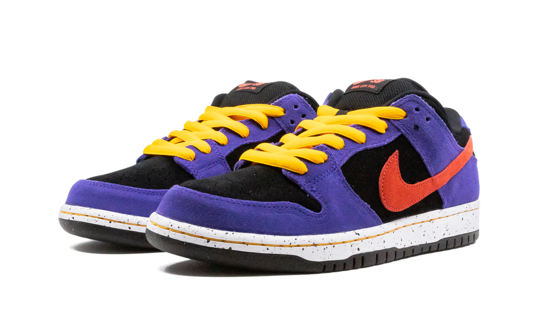 NIKE SB DUNK LOW ACG TERRA
