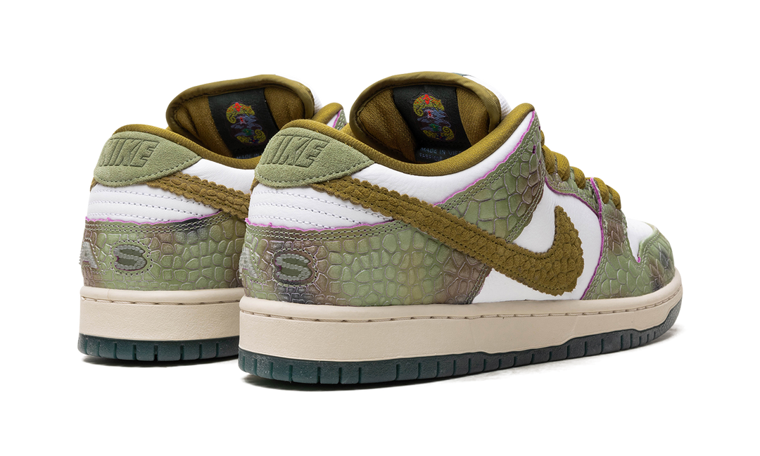 NIKE SB DUNK LOW ALEXIS SABLONE CHAMELEON