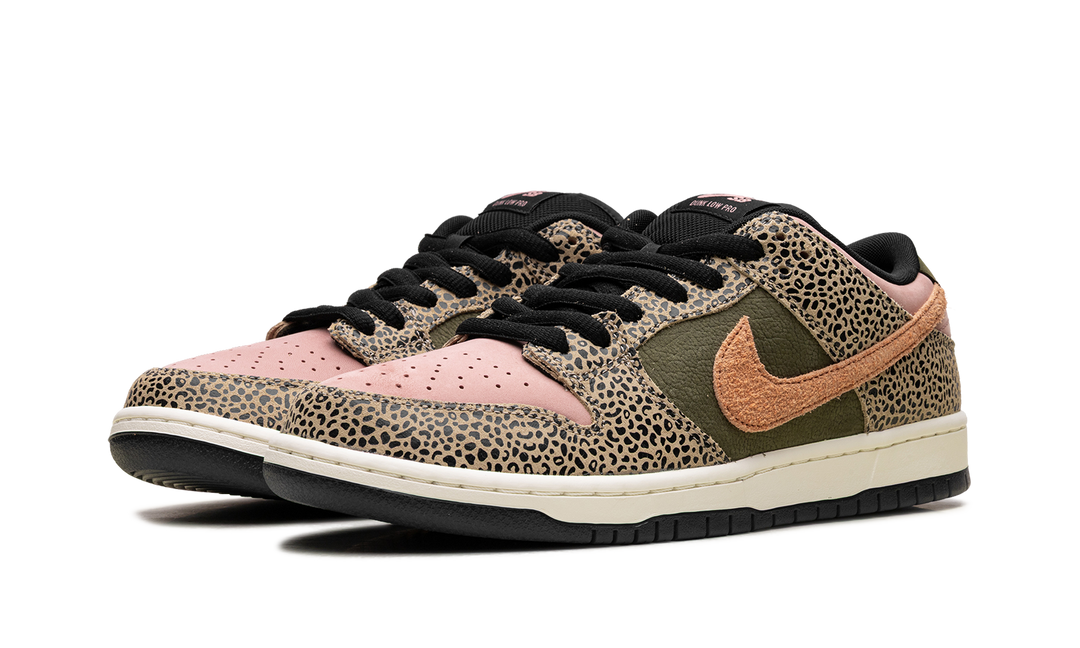 NIKE SB DUNK LOW ARTS-REC