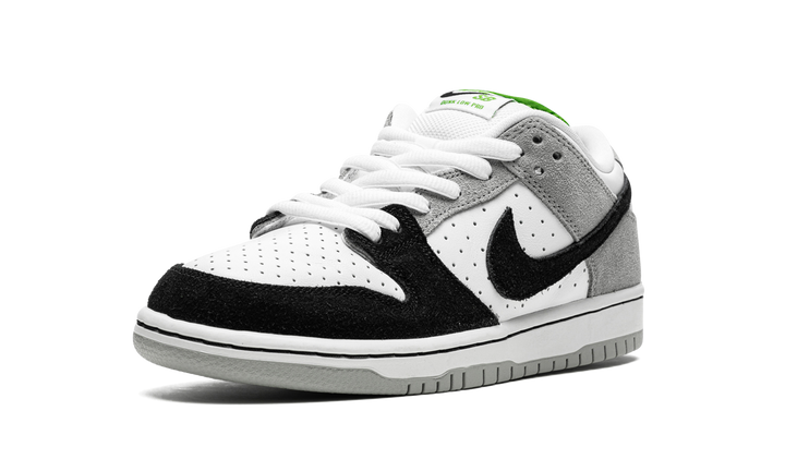 NIKE SB DUNK LOW CHLOROPHYLL
