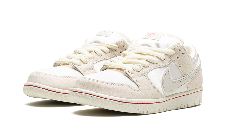 NIKE SB DUNK LOW CITY OF LOVE LIGHT BONE