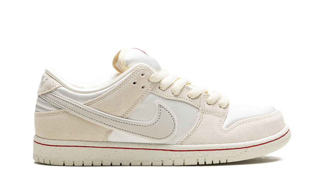 NIKE SB DUNK LOW CITY OF LOVE LIGHT BONE