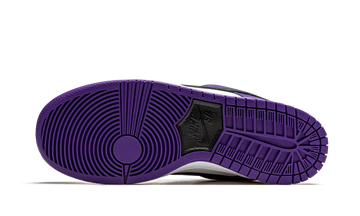 NIKE SB DUNK LOW COURT PURPLE — Stock