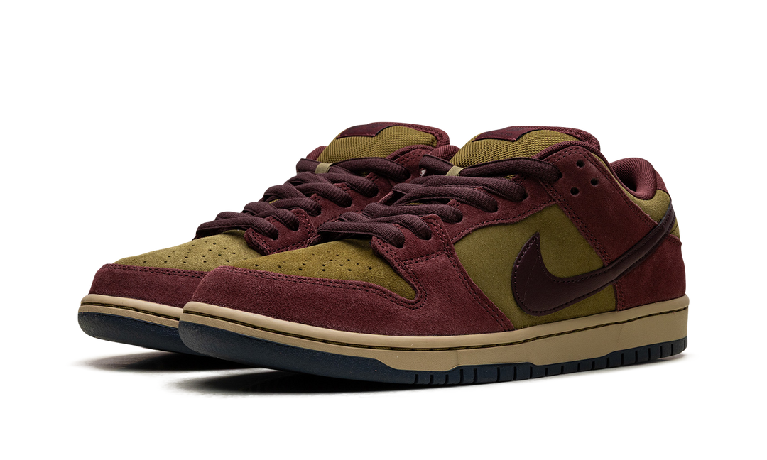 NIKE SB DUNK LOW DARK TEAM RED OLIVE FLAK