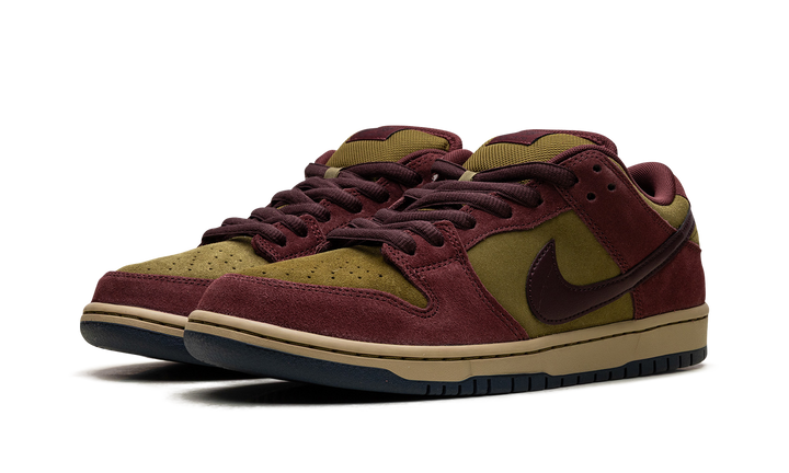 NIKE SB DUNK LOW DARK TEAM RED OLIVE FLAK