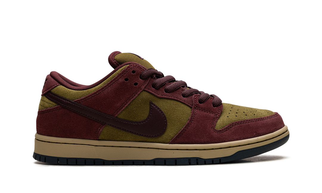 NIKE SB DUNK LOW DARK TEAM RED OLIVE FLAK