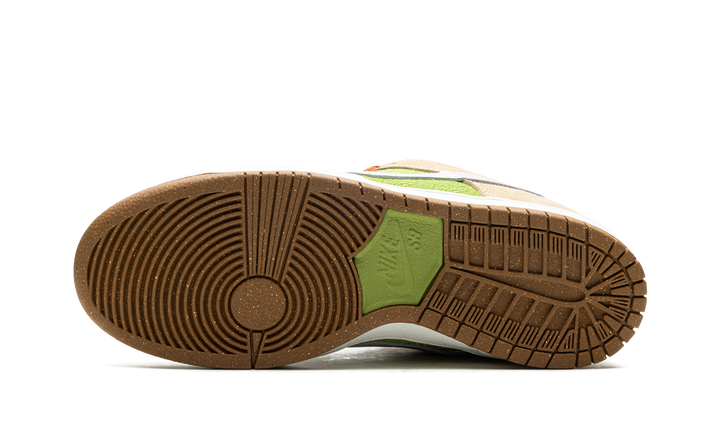 NIKE SB DUNK LOW ESCARGOT
