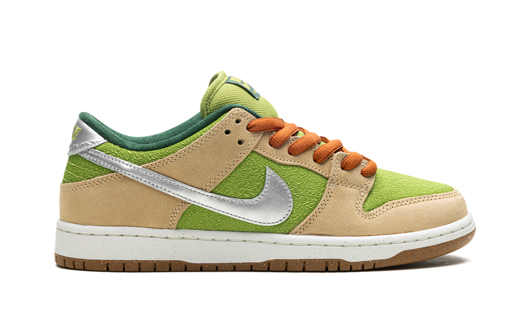 NIKE SB DUNK LOW ESCARGOT