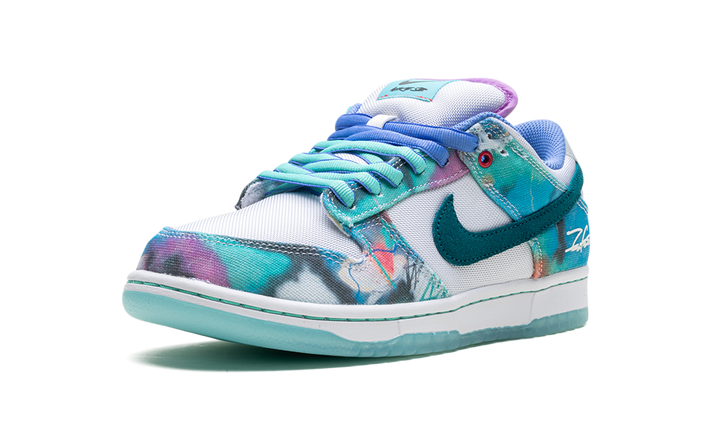NIKE SB DUNK LOW FUTURA LABORATORIES BLEACHED AQUA