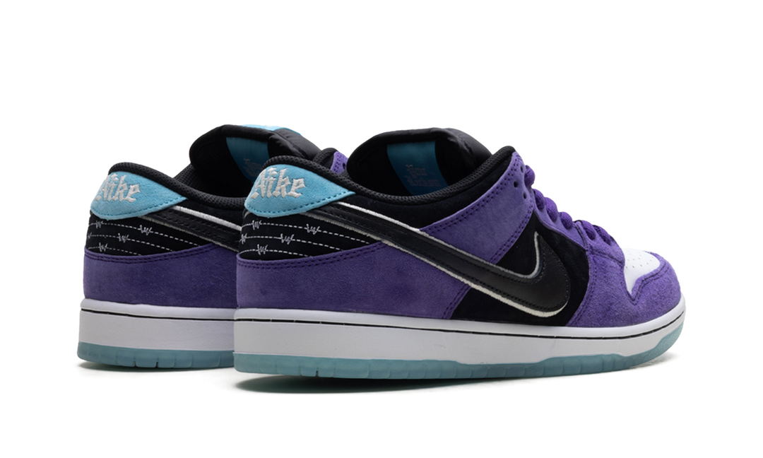 NIKE SB DUNK LOW HAYLEY WILSON