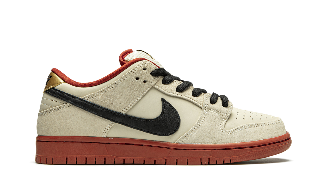 NIKE SB DUNK LOW HENNESSY