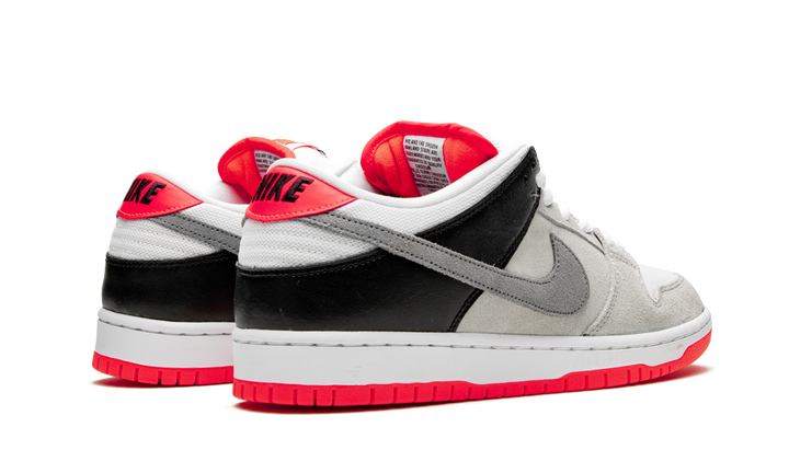 NIKE SB DUNK LOW INFRARED