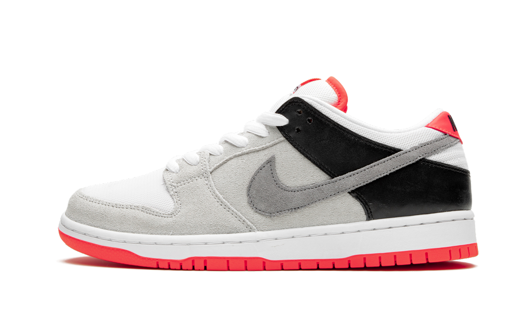 NIKE SB DUNK LOW INFRARED
