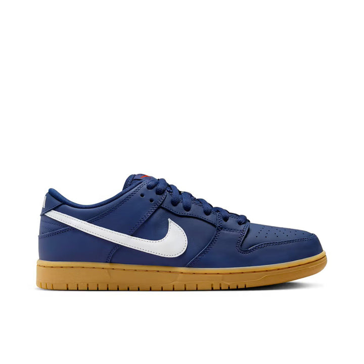 NIKE SB DUNK LOW NAVY GUM — Stock 