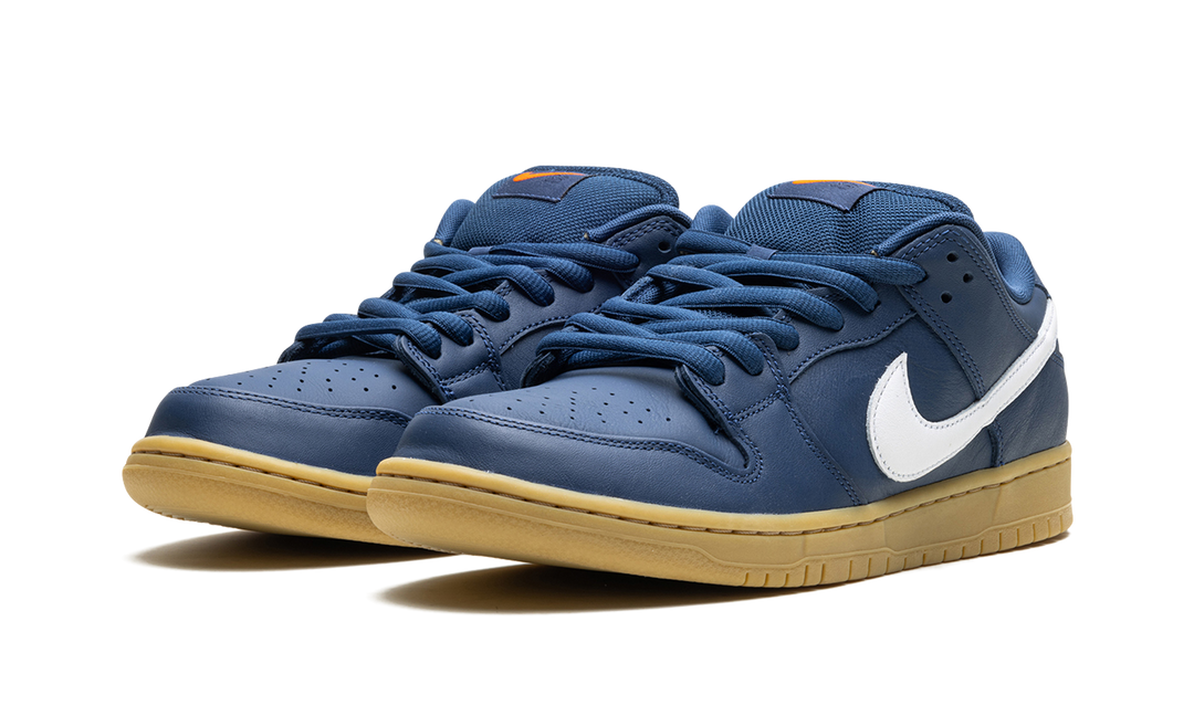 NIKE SB DUNK LOW NAVY GUM — Stock 