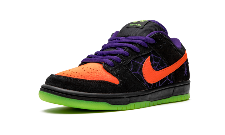 NIKE SB DUNK LOW NIGHT OF MISCHIEF HALLOWEEN