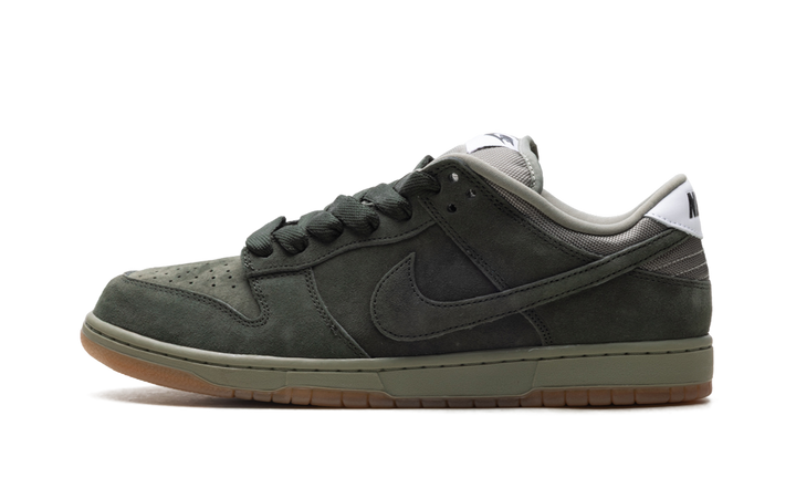 NIKE SB DUNK LOW PRO B SEQUOIA — Stock 