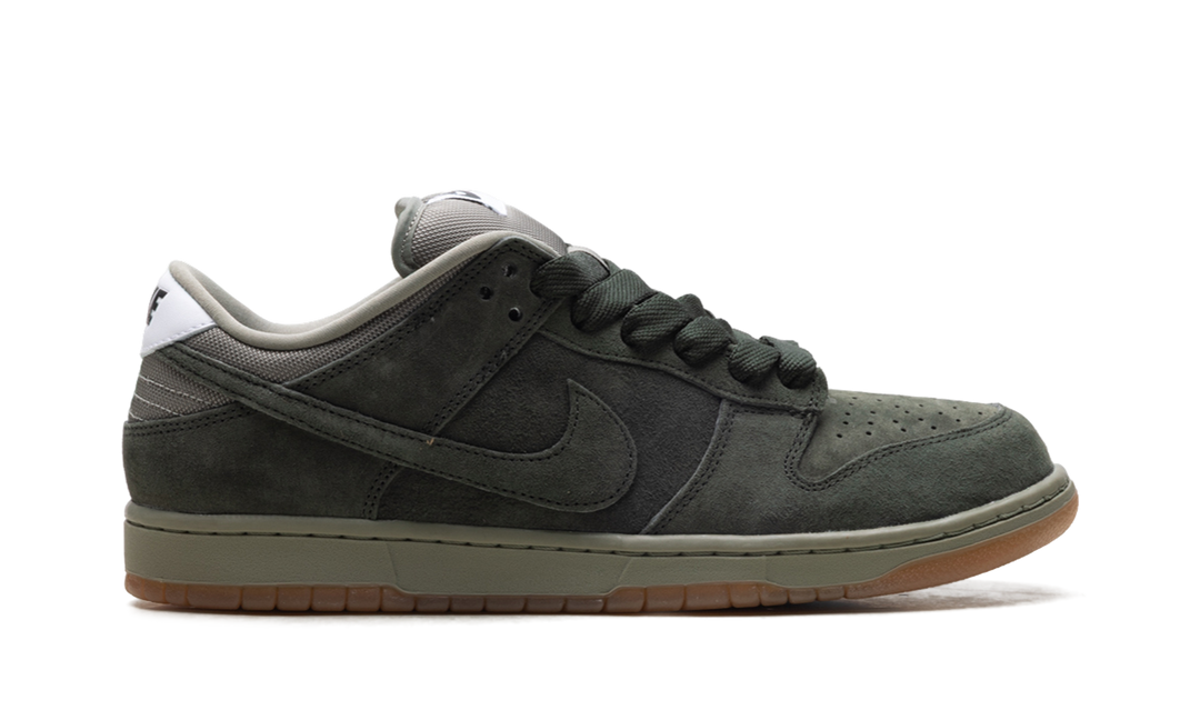 NIKE SB DUNK LOW PRO B SEQUOIA — Stock 