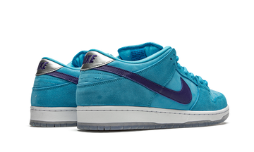 NIKE SB DUNK LOW PRO BLUE FURY — Stock