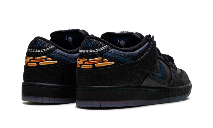 NIKE SB DUNK LOW PRO BLUETILE SKATEBOARDS