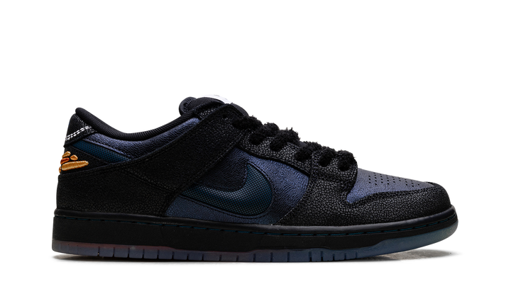 NIKE SB DUNK LOW PRO BLUETILE SKATEBOARDS