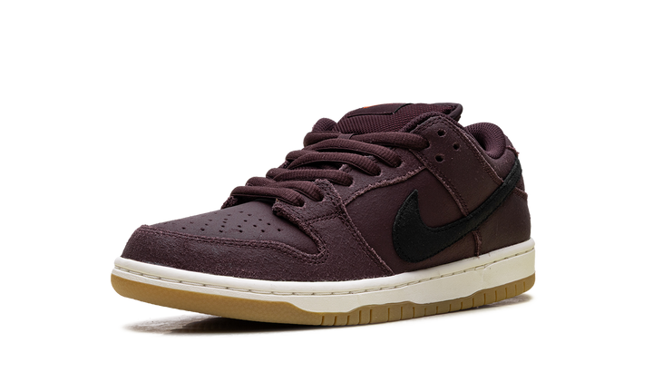 NIKE SB DUNK LOW PRO &