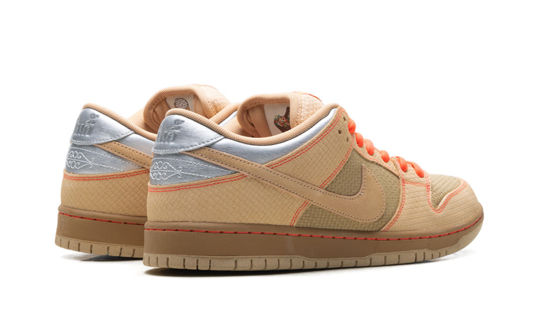NIKE SB DUNK LOW PRO SOM TUM CANVAS AND PARACHUTE BEIGE