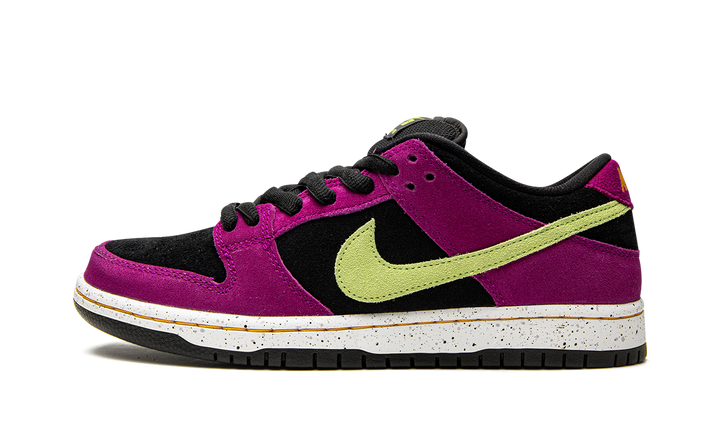 NIKE SB DUNK LOW RED PLUM