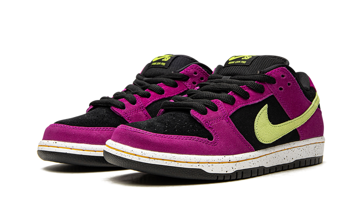 NIKE SB DUNK LOW RED PLUM