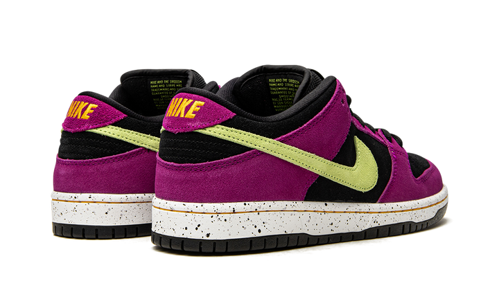 NIKE SB DUNK LOW RED PLUM