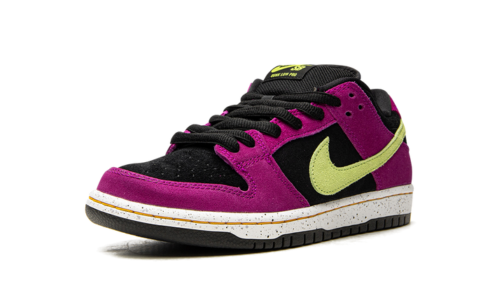 NIKE SB DUNK LOW RED PLUM