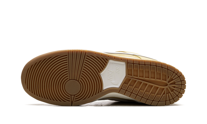 NIKE SB DUNK LOW SATURN GOLD