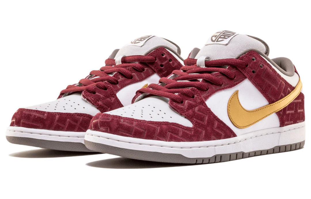 NIKE SB DUNK LOW SHANGHAI (2013)