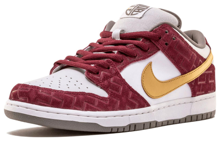 NIKE SB DUNK LOW SHANGHAI (2013)
