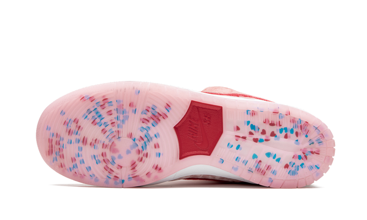 NIKE SB DUNK LOW STRANGELOVE SKATEBOARDS