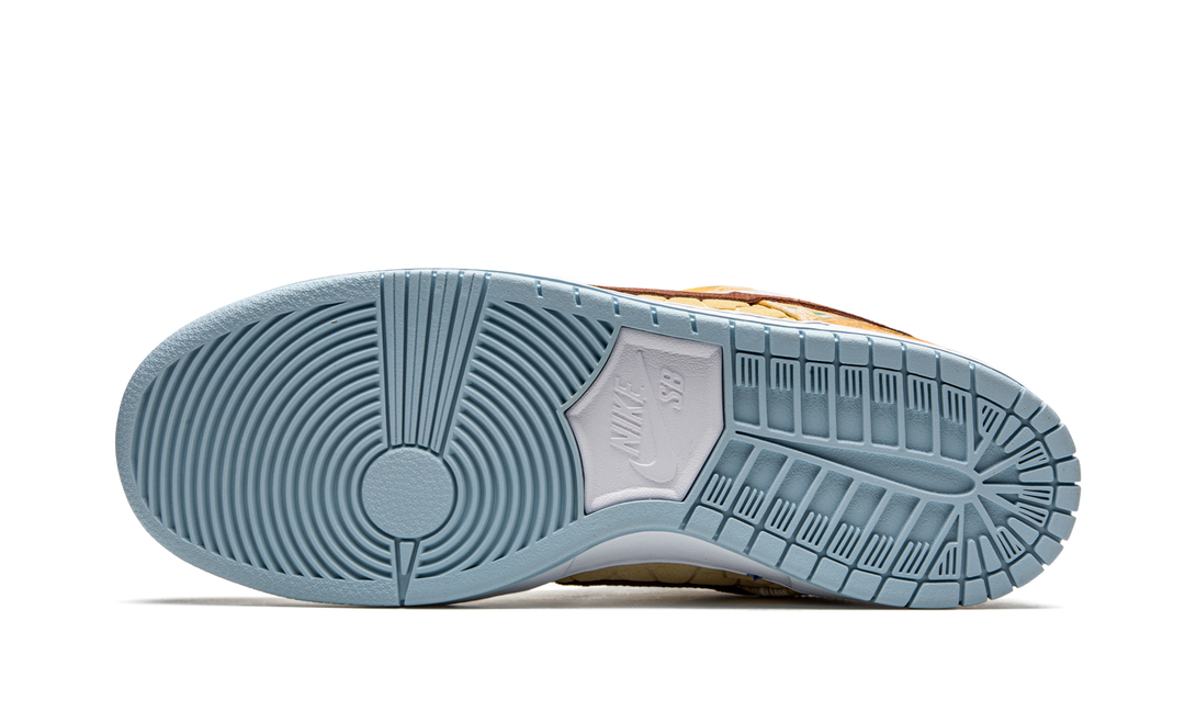 NIKE SB DUNK LOW STREET HAWKER CNY 2021