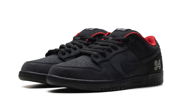 NIKE SB DUNK LOW SUPREME 94 BLACK