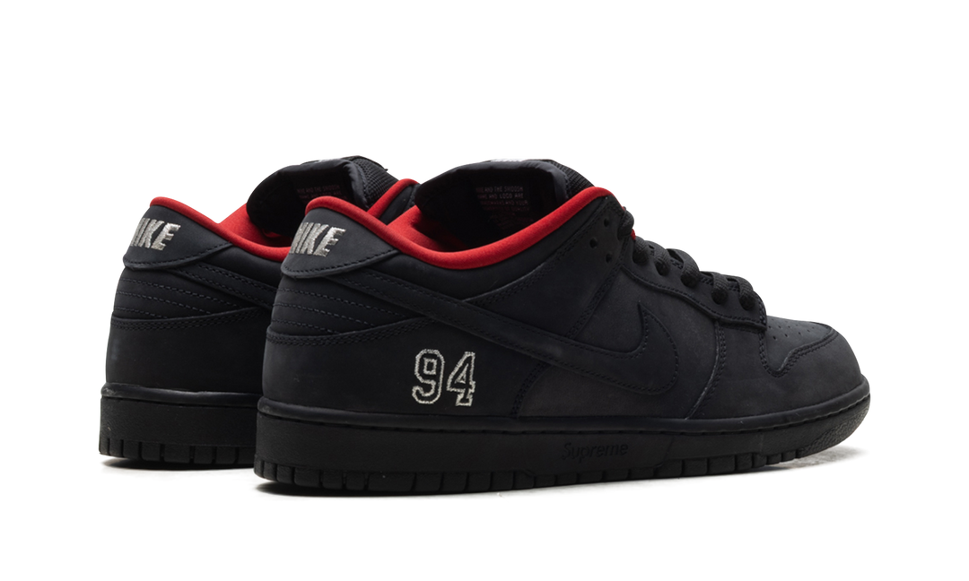 NIKE SB DUNK LOW SUPREME 94 BLACK