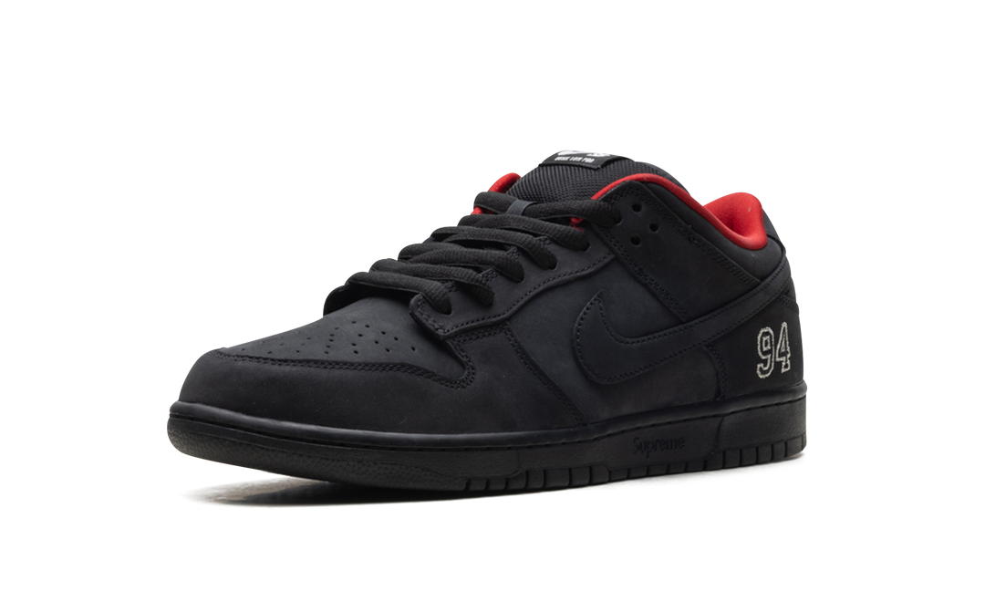 NIKE SB DUNK LOW SUPREME 94 BLACK