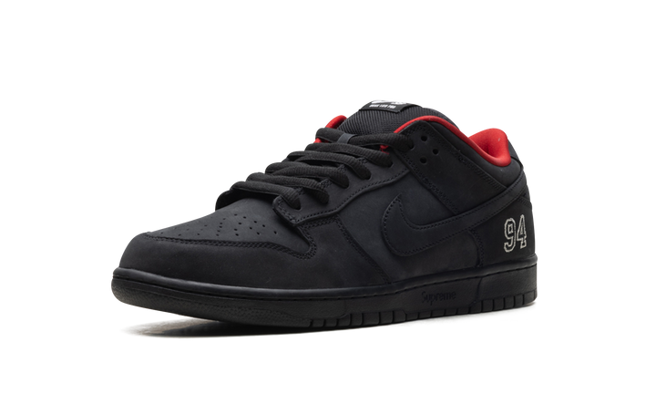 NIKE SB DUNK LOW SUPREME 94 BLACK