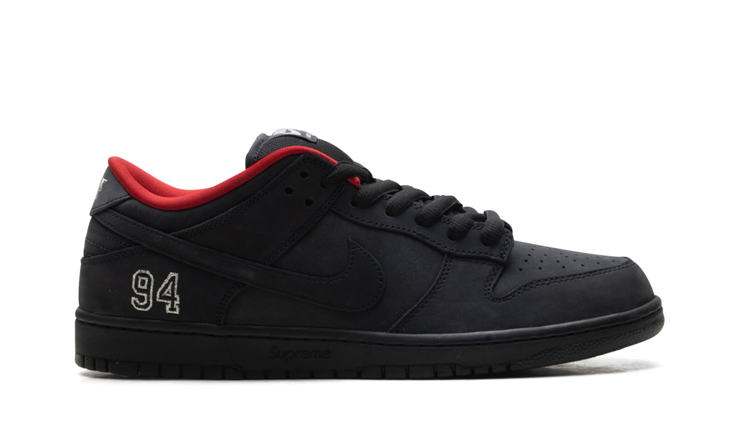 NIKE SB DUNK LOW SUPREME 94 BLACK