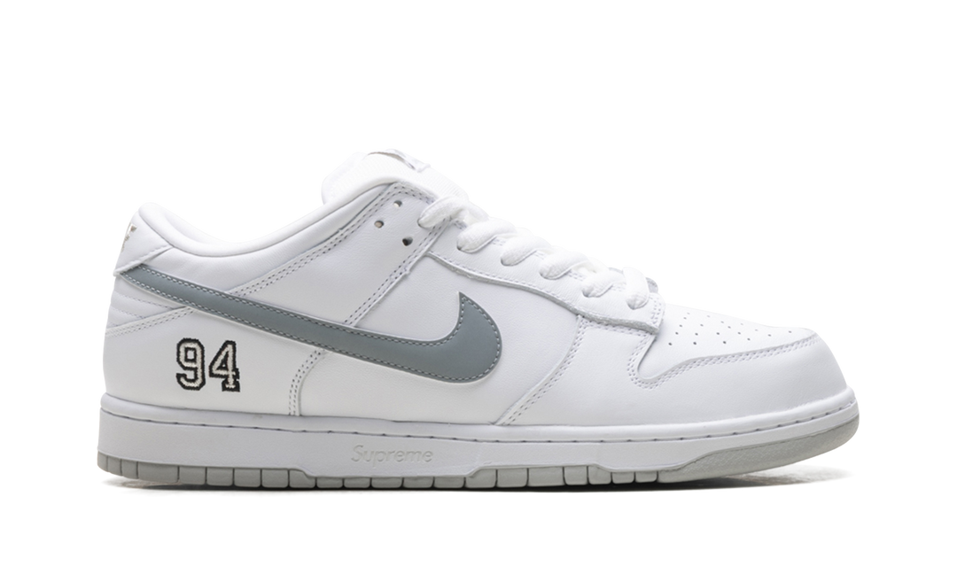 NIKE SB DUNK LOW SUPREME 94 WHITE METALLIC SILVER
