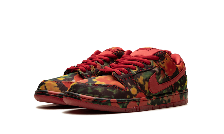 NIKE SB DUNK LOW THE WIZARD OF OZ POPPY FIELD