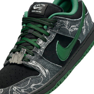 NIKE SB DUNK LOW THERE SKATEBOARDS