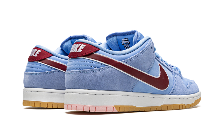 NIKE SB DUNK LOW VALOUR BLUE TEAM MAROON